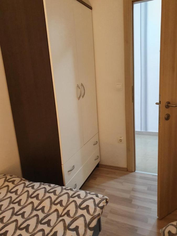 דראגה Lavender Apartments מראה חיצוני תמונה