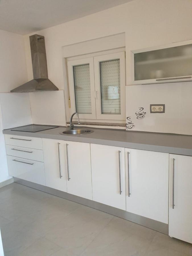 דראגה Lavender Apartments מראה חיצוני תמונה
