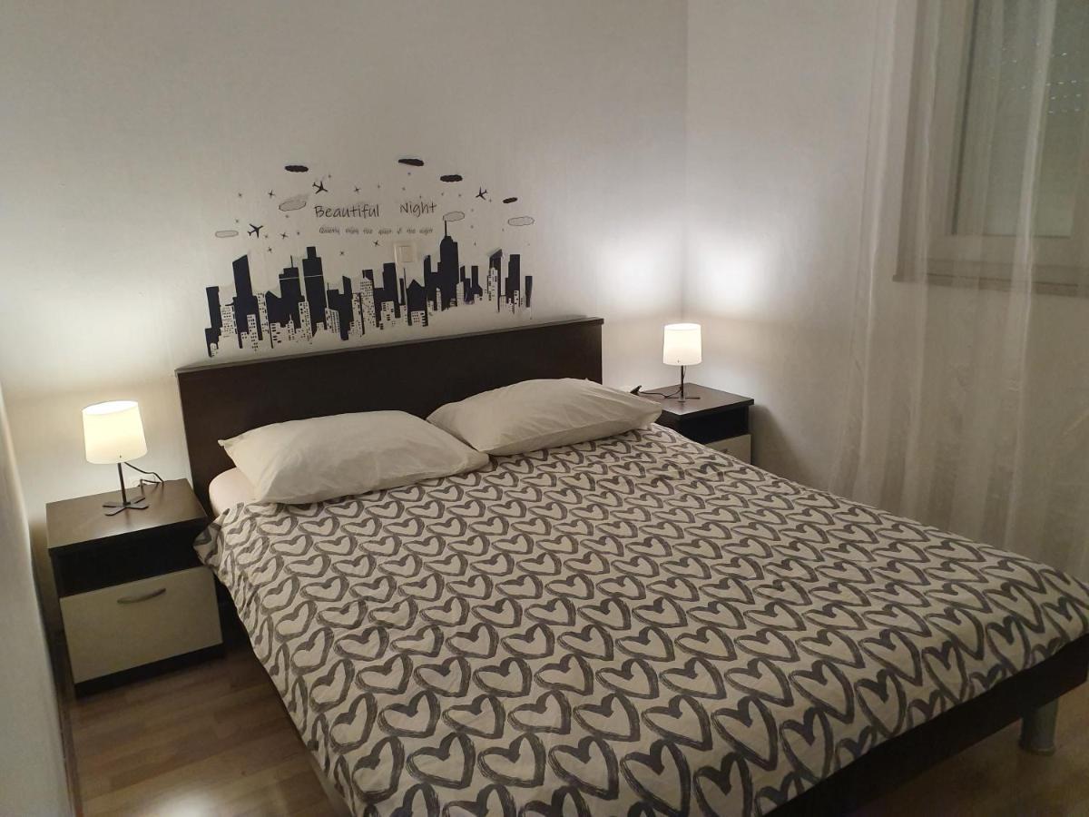 דראגה Lavender Apartments מראה חיצוני תמונה